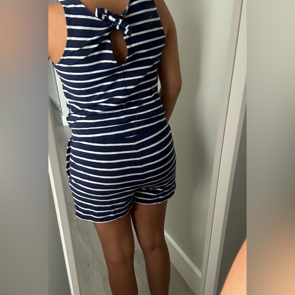 Navy romper with white stripes🐟 - Picture 4 of 4